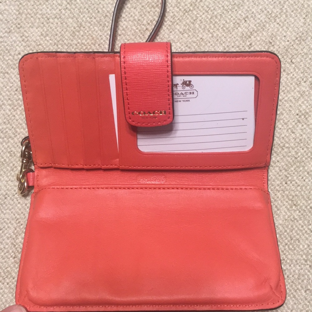 Coach wallet- light pink brand new
